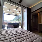 Meteora Gold And Glass Loft