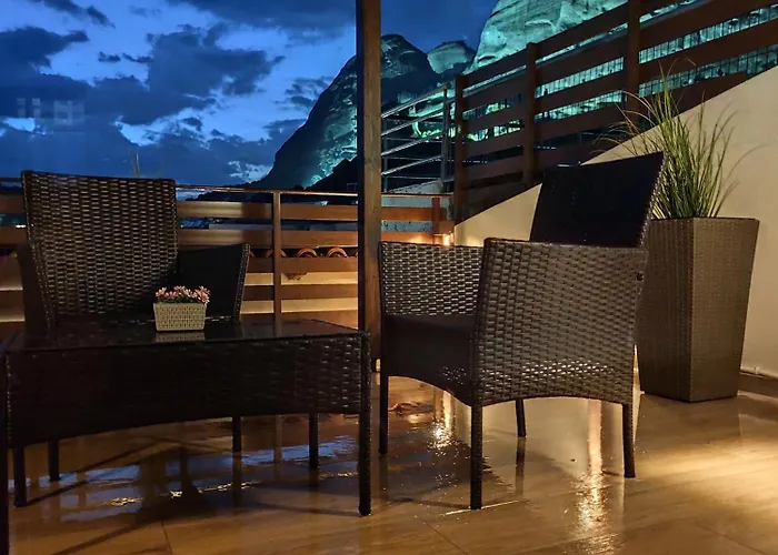 Apartment Meteora Gold And Glass Loft