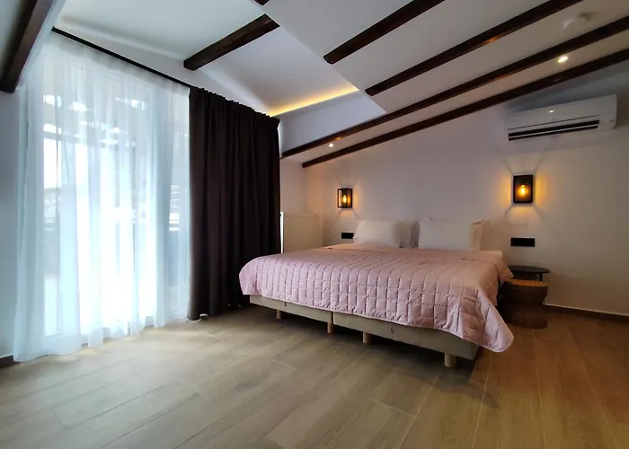 Apartment Meteora Gold And Glass Loft