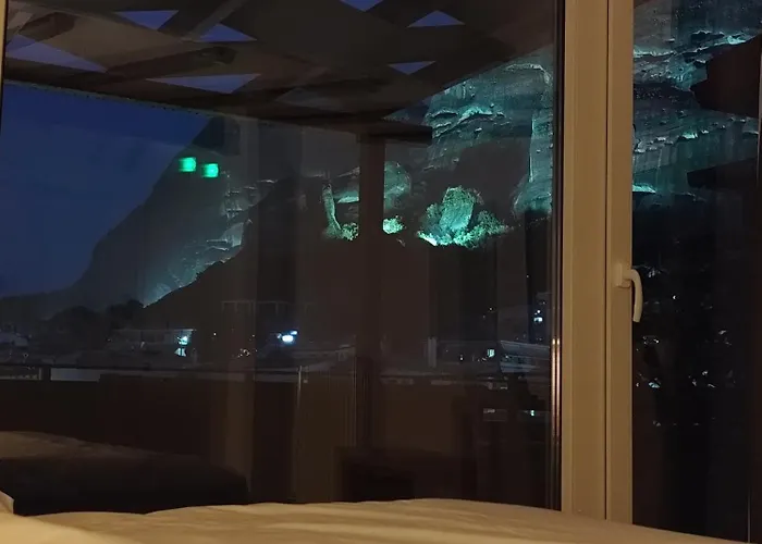 Meteora Gold And Glass Loft